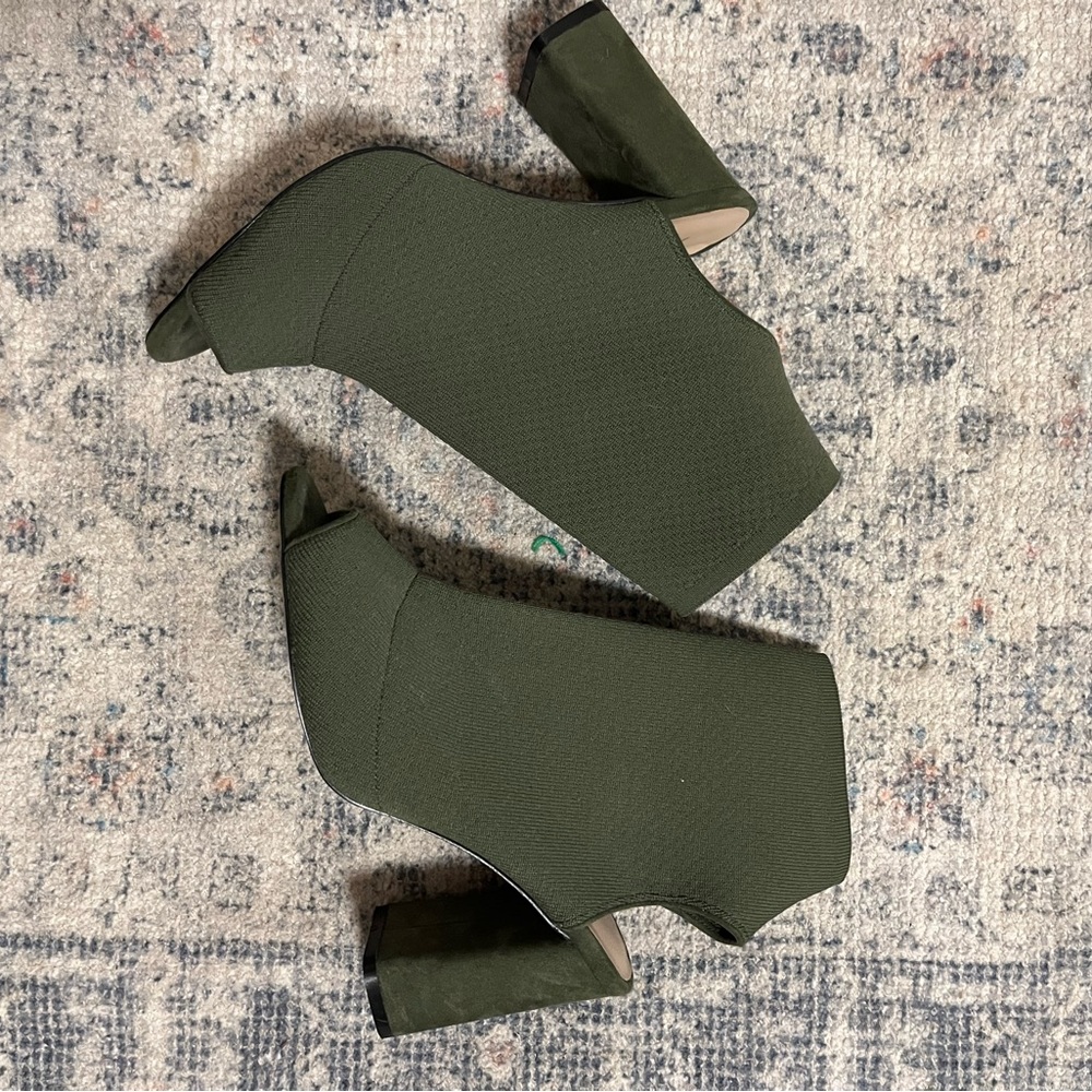 Aldo army green wedge heels